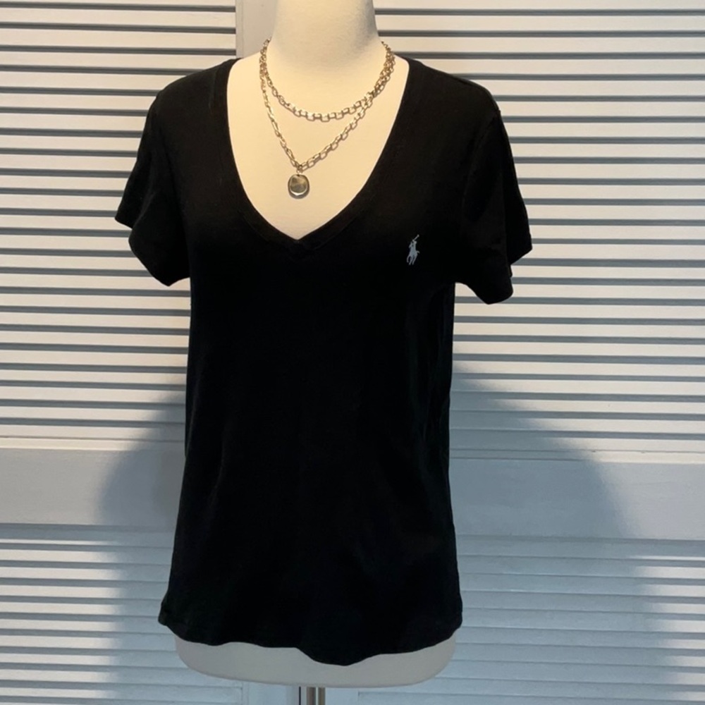 Ralph Lauren v neck tee